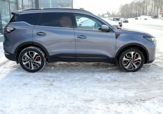 Подержанный автомобиль Chery Tiggo 7 Pro Max 2024 года (7 фото)