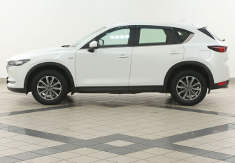 Подержанный автомобиль Mazda CX-5 2017 года (7 фото)
