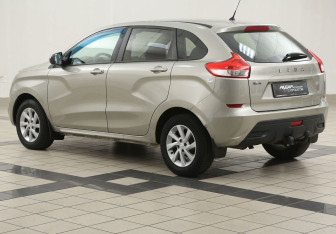 Подержанный автомобиль LADA (ВАЗ) XRAY 2016 года (2 фото)