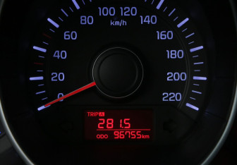 Подержанный автомобиль Kia Rio Sedan 2013 года (18 фото)