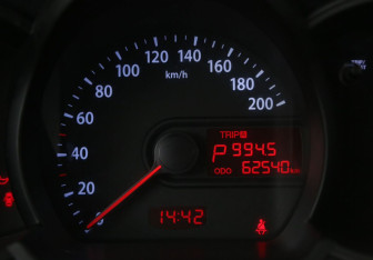 Подержанный автомобиль Kia Picanto 2011 года (18 фото)