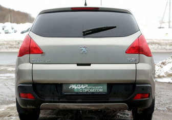 Подержанный автомобиль Peugeot 3008 2010 года (5 фото)