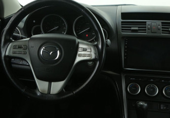 Подержанный автомобиль Mazda 6 Sedan 2008 года (14 фото)