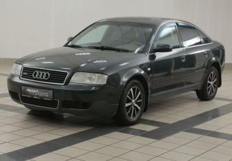 Подержанный автомобиль Audi A6 Sedan 2002 года (8 фото)