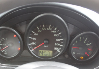 Подержанный автомобиль Mitsubishi Colt Hatchback 2008 года (14 фото)