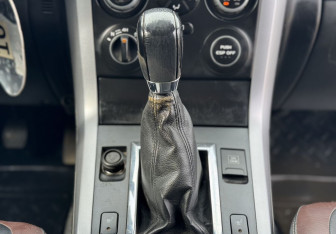 Подержанный автомобиль Suzuki Grand Vitara 2007 года (15 фото)