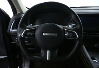 Подержанный автомобиль Haval F7x 2020 года (9 фото)