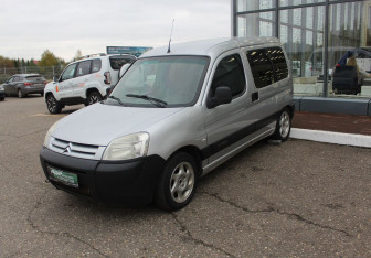Подержанный автомобиль Citroen Berlingo 2008 года (3 фото)