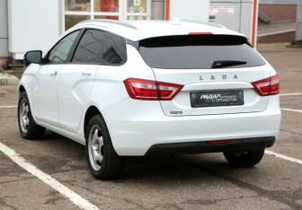 Подержанный автомобиль LADA (ВАЗ) Vesta Wagon 2019 года (4 фото)