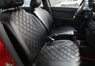 Подержанный автомобиль Chevrolet Aveo Sedan 2006 года (10 фото)