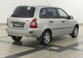 Подержанный автомобиль LADA (ВАЗ) Kalina Wagon 2012 года (4 фото)