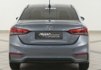 Подержанный автомобиль Hyundai Solaris Sedan 2017 года (3 фото)