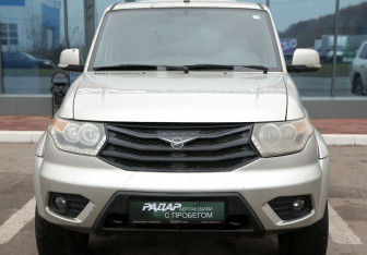 Подержанный автомобиль УАЗ Patriot 2016 года (2 фото)