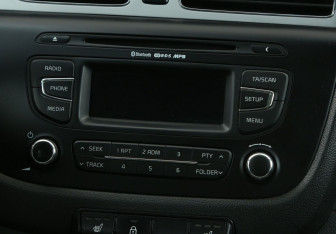 Подержанный автомобиль Kia Ceed Wagon 2013 года (13 фото)