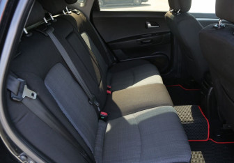 Подержанный автомобиль Kia Ceed Wagon 2010 года (11 фото)