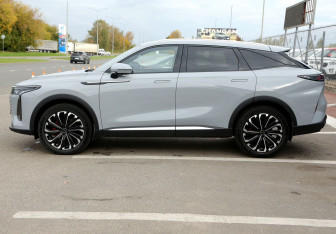 Подержанный автомобиль Exeed RX 2024 года (8 фото)