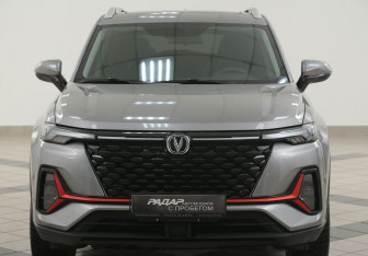 Подержанный автомобиль Changan CS35PLUS 2024 года (6 фото)