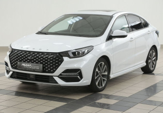 Подержанный автомобиль Omoda S5 2023 года (8 фото)