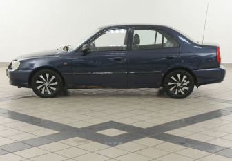 Подержанный автомобиль Hyundai Accent Sedan 2008 года (7 фото)