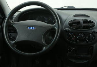 Подержанный автомобиль LADA (ВАЗ) Kalina Wagon 2012 года (14 фото)