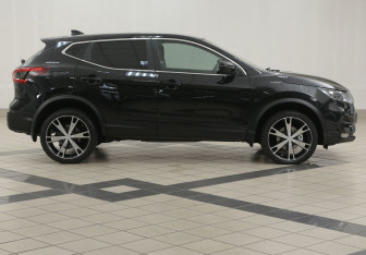 Подержанный автомобиль Nissan Qashqai 2019 года (5 фото)