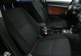 Подержанный автомобиль Mitsubishi Lancer Sedan 2008 года (10 фото)