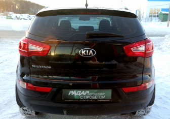 Подержанный автомобиль Kia Sportage 2010 года (5 фото)