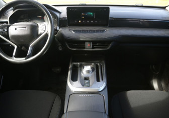 Подержанный автомобиль Haval Jolion 2021 года (12 фото)