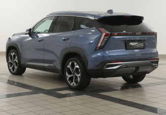 Подержанный автомобиль Geely Atlas 2024 года (2 фото)