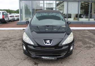 Подержанный автомобиль Peugeot 308 Wagon 2008 года (2 фото)