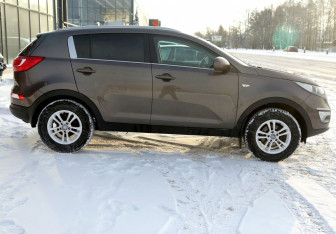 Подержанный автомобиль Kia Sportage 2013 года (7 фото)