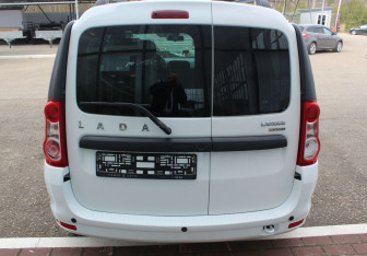 Подержанный автомобиль LADA (ВАЗ) Largus Wagon 2020 года (6 фото)