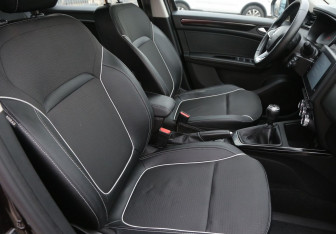 Подержанный автомобиль Renault Arkana 2020 года (10 фото)