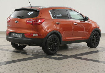 Подержанный автомобиль Kia Sportage 2013 года (4 фото)
