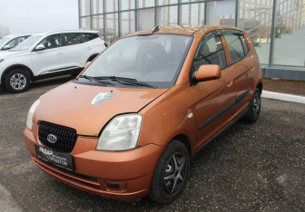 Подержанный автомобиль Kia Picanto 2007 года (3 фото)