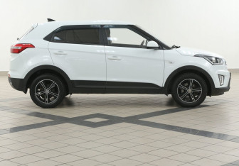 Подержанный автомобиль Hyundai Creta 2019 года (5 фото)