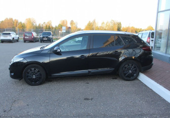 Подержанный автомобиль Renault Megane Wagon 2009 года (4 фото)