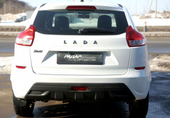 Подержанный автомобиль LADA (ВАЗ) XRAY 2016 года (5 фото)