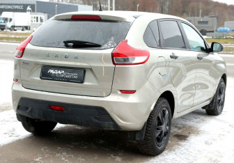 Подержанный автомобиль LADA (ВАЗ) XRAY 2017 года (6 фото)