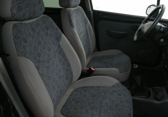 Подержанный автомобиль Daewoo Matiz 2010 года (10 фото)