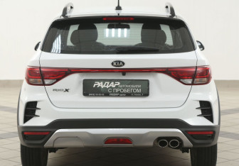Подержанный автомобиль Kia Rio Hatchback 2021 года (3 фото)