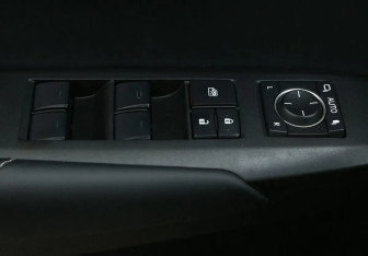 Подержанный автомобиль Lexus NX 2017 года (17 фото)