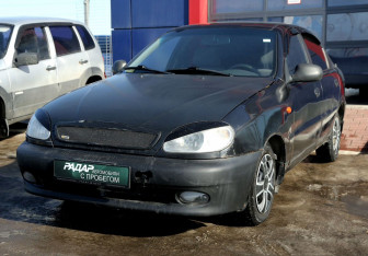 Подержанный автомобиль Chevrolet Lanos 2009 года (3 фото)