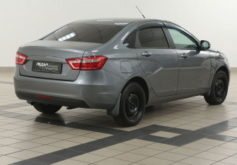 Подержанный автомобиль LADA (ВАЗ) Vesta Sedan 2021 года (4 фото)