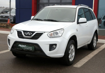 Подержанный автомобиль Chery Tiggo (T11) 2014 года (3 фото)
