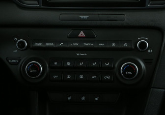 Подержанный автомобиль Kia Sportage 2016 года (18 фото)