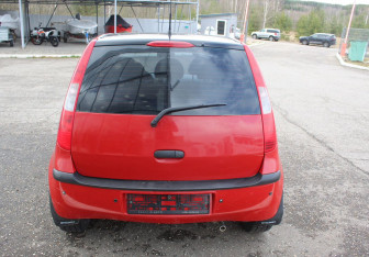 Подержанный автомобиль Mitsubishi Colt Hatchback 2008 года (6 фото)