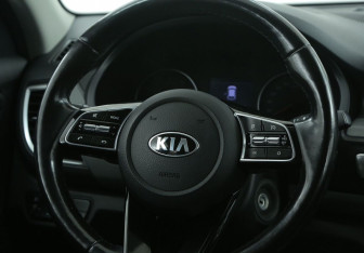 Подержанный автомобиль Kia Seltos 2020 года (26 фото)