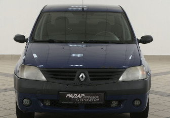 Подержанный автомобиль Renault Logan Sedan 2006 года (6 фото)