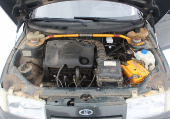 Подержанный автомобиль LADA (ВАЗ) 2112 2006 года (15 фото)